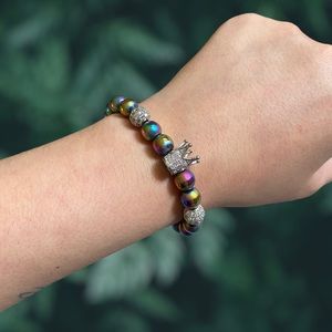 Charm Beaded Bracelet (The Queen Bracelet in Silver)